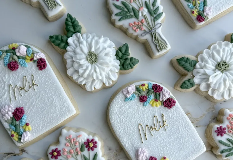 Decorated sugar cookies with iced flowers